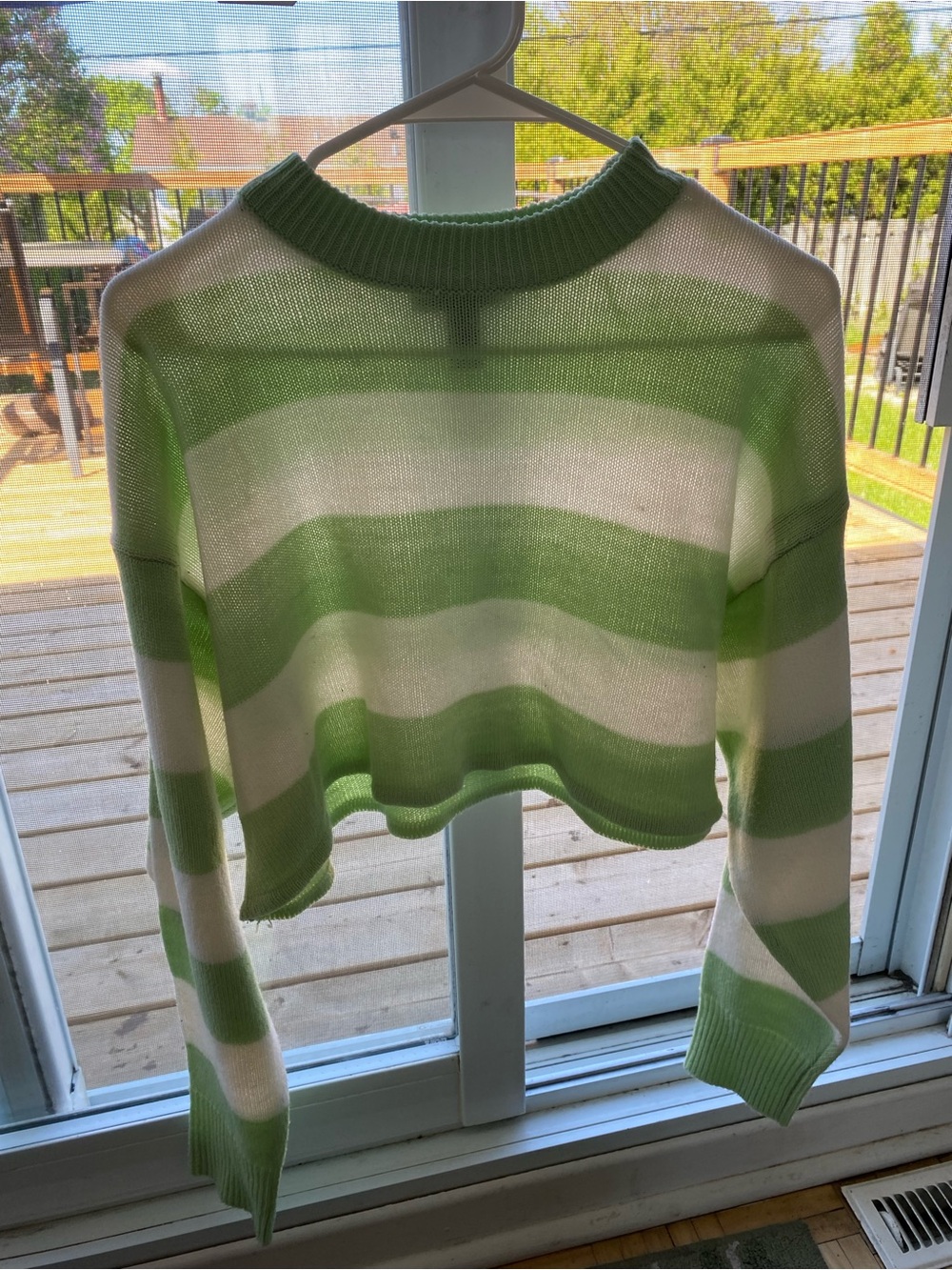 Streetwear Society Cropped Cowl Sweater in Light Green & White - Picture 4 of 12
